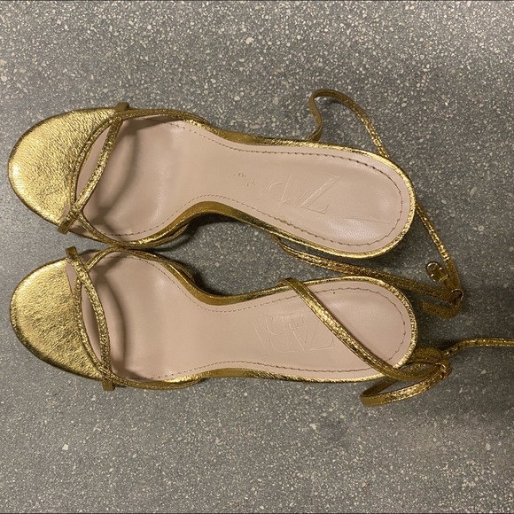 ZARA strapped heel